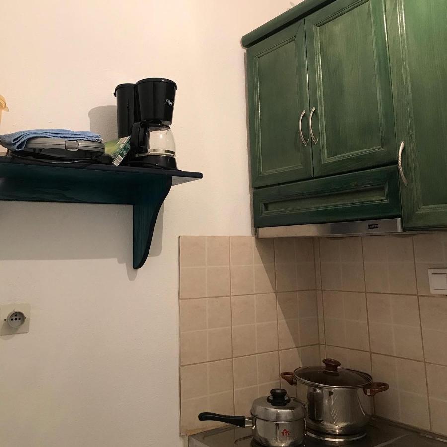 Athina Studios خورتو المظهر الخارجي الصورة