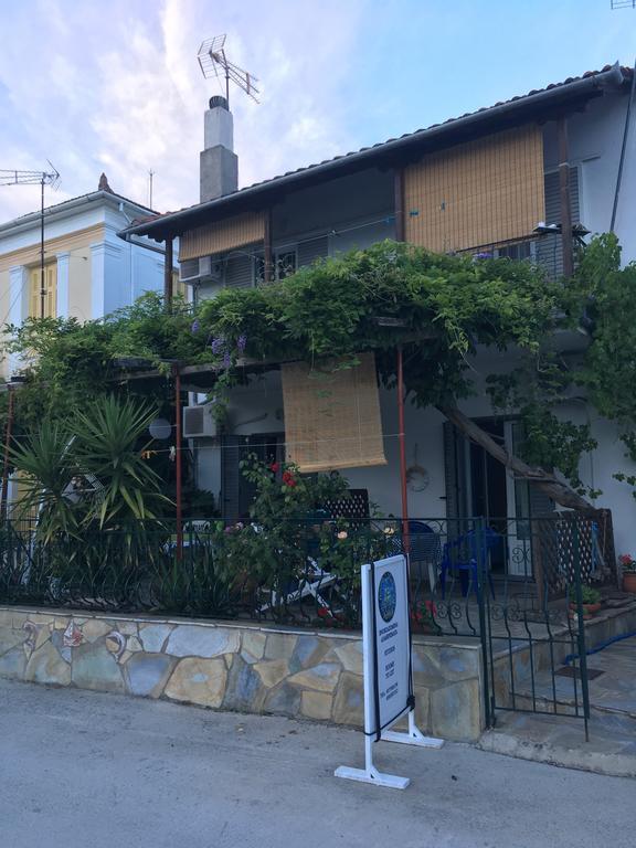Athina Studios خورتو المظهر الخارجي الصورة